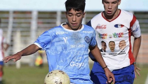 Huracán Goya arrasó en el torneo Clausura de Fútbol 🌪️⚽